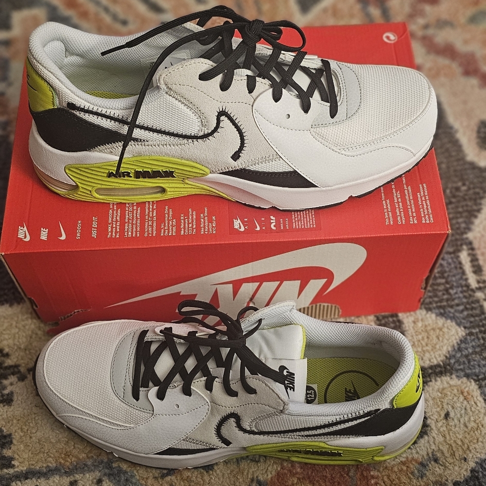 New Nike Air Max Excee Men Run Size 12.5 Top